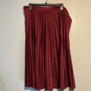 Burgundy/OxBlood Faux Suede Pleated/Plisse Knee Length Skirt